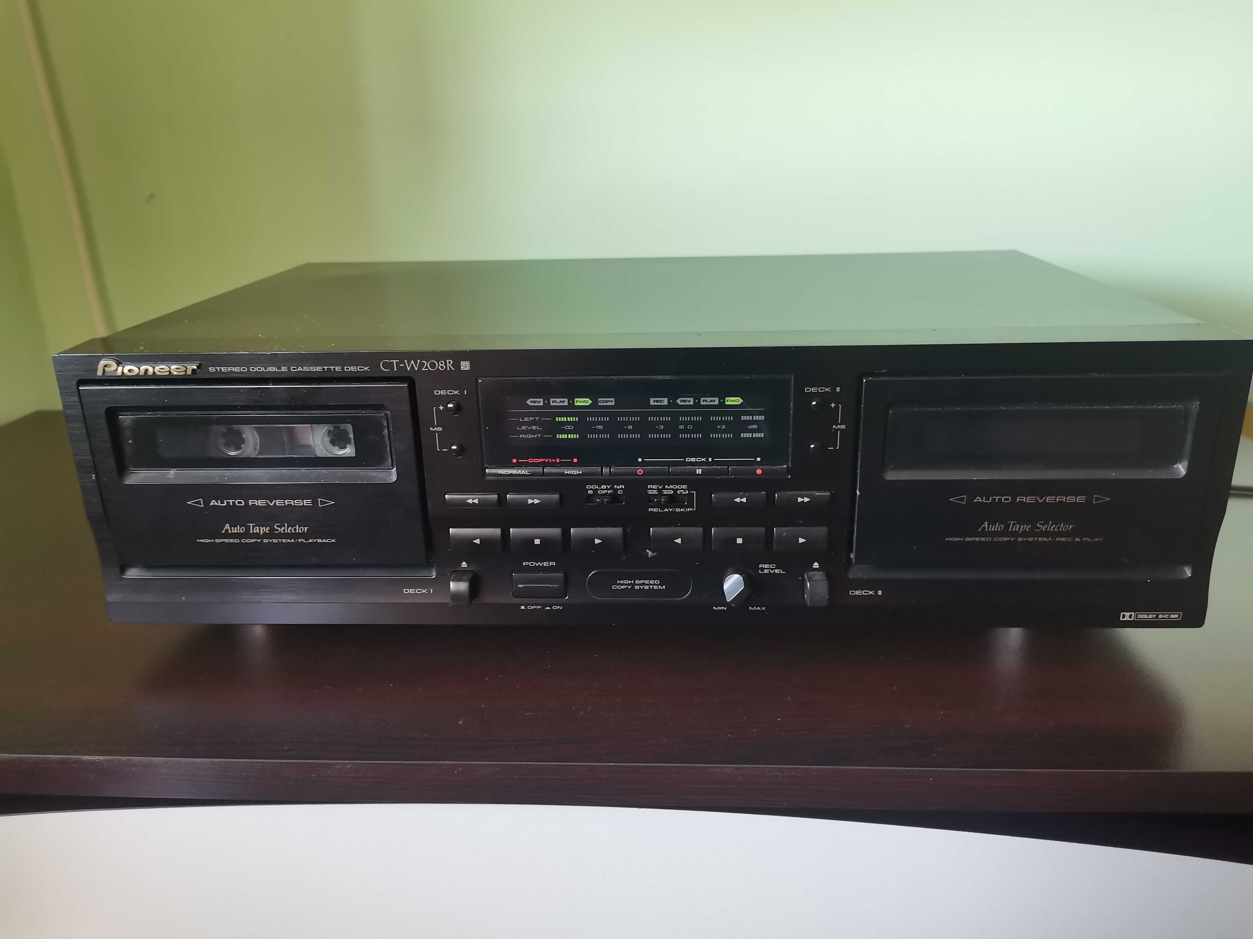 Касетен дек Pioneer ct w208r