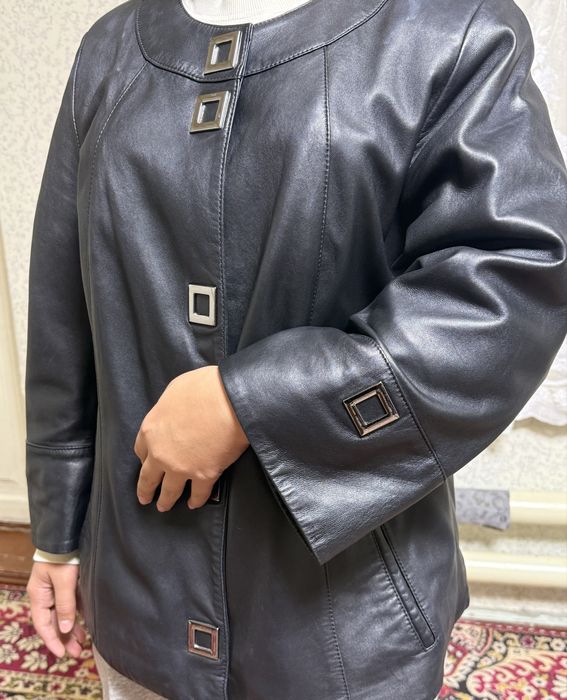 Женская одежда куртка кожанная