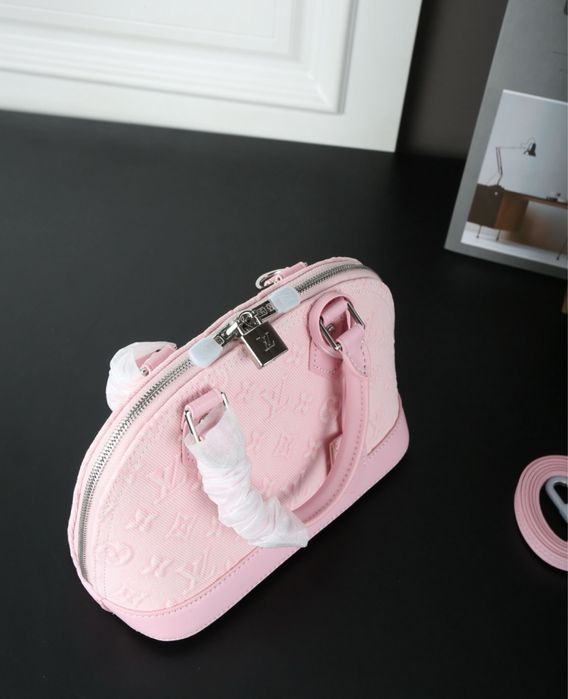 Geanta Louis vuitton Alma piele naturala pe stoc