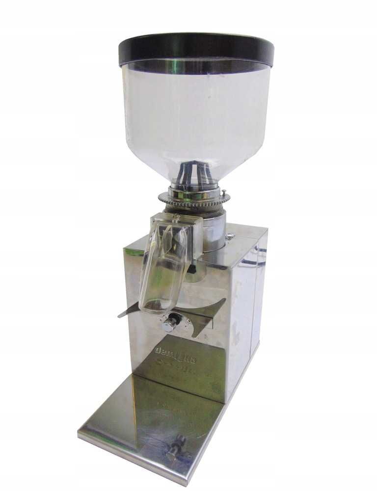 Кафемелачка Demoka GR-0203 mini moka