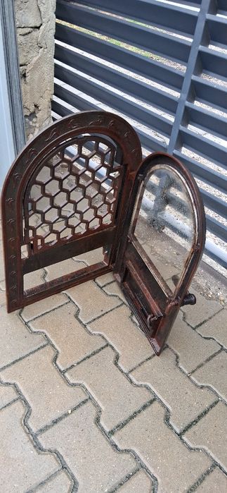 Usa    fontă    teracota