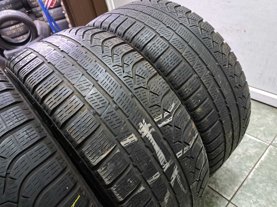 Set anvelope 275/35 R19 cu 245/40 R19 Pirelli