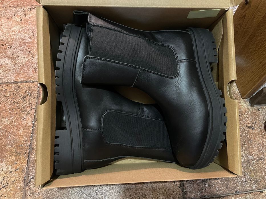 Боти естествена кожа esmara