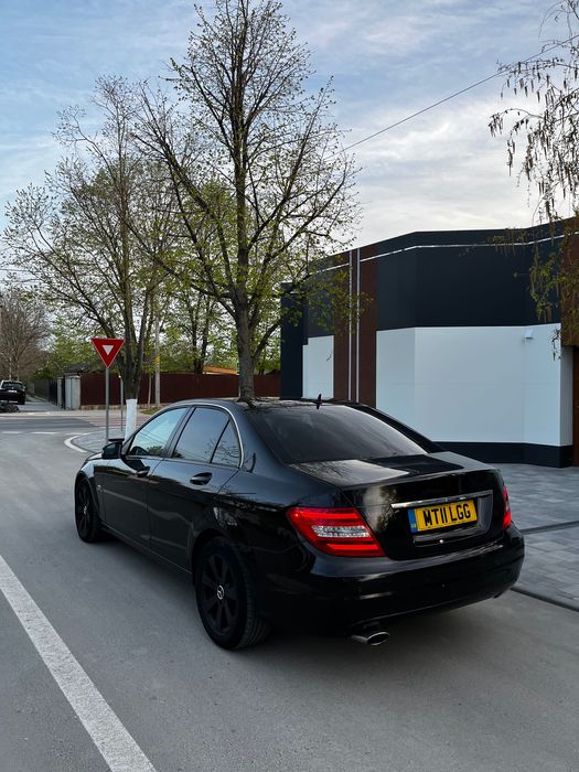 Mercedes C220 CDI anul 2011