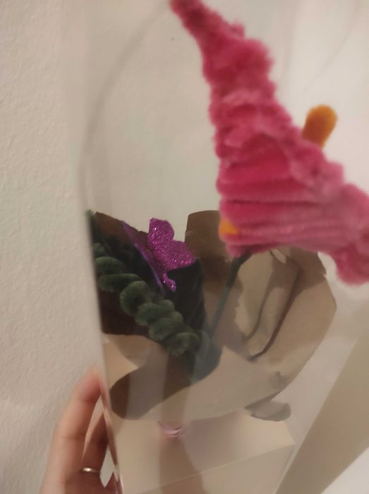 Cală lucrată manual