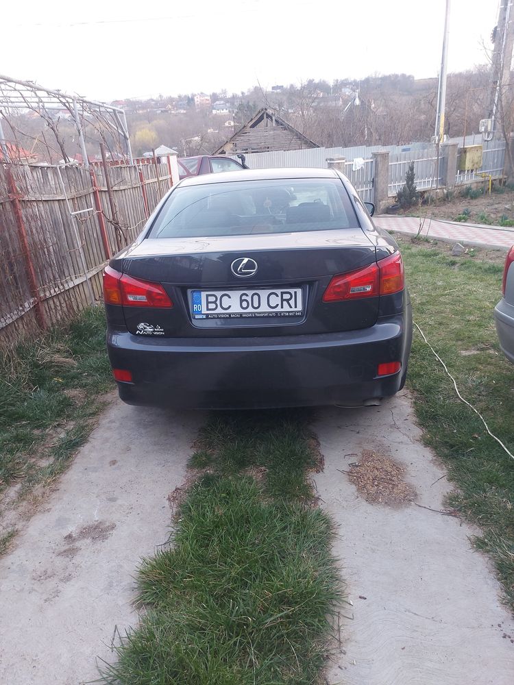 Vand Lexus is220d