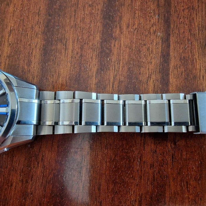 Мъжки часовник Casio Oceanus OCW-G2000-1AJF GPS,Bluetooth,Sapphire.