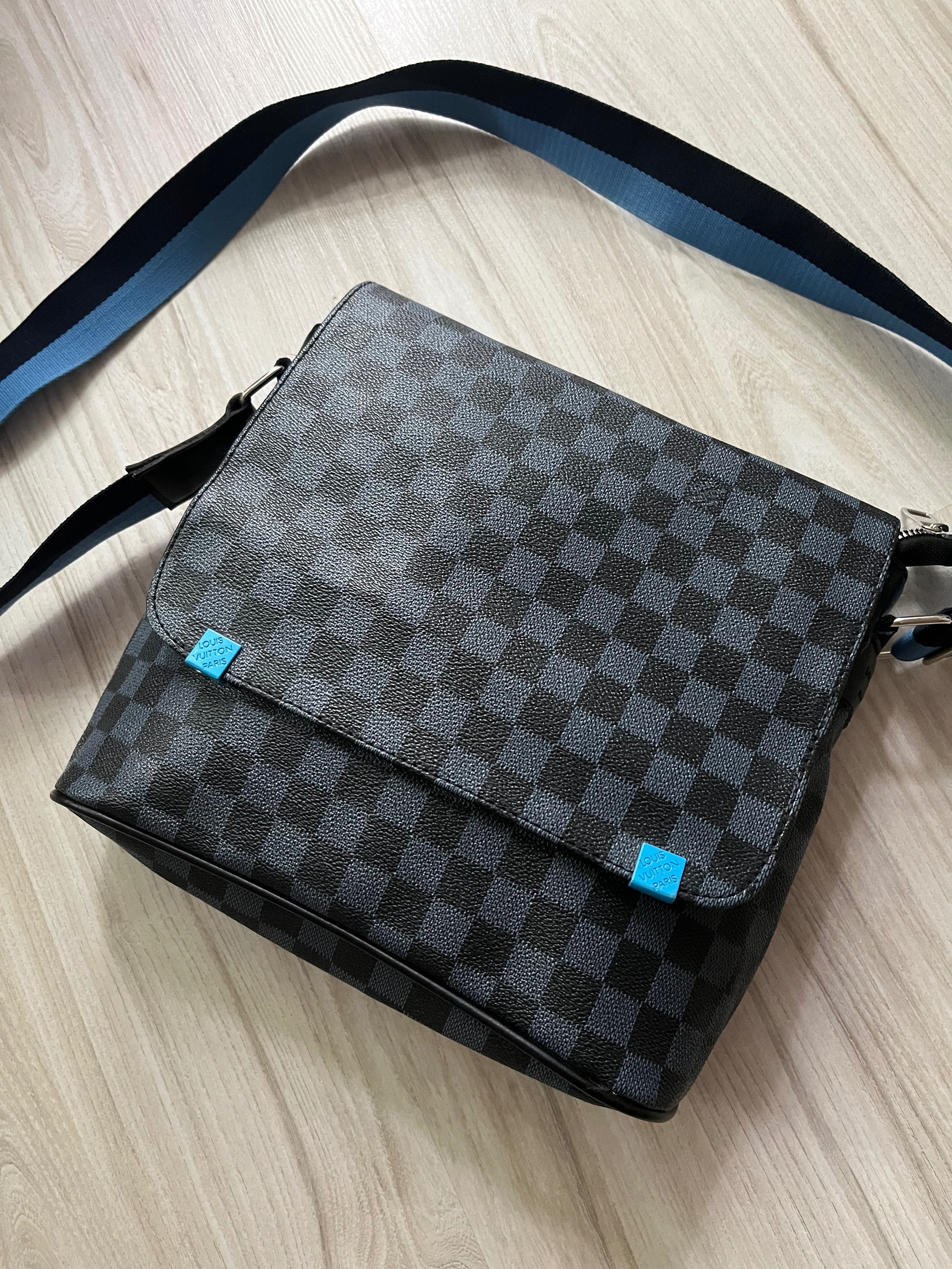 Мъжка чанта : LOUIS VUITTON