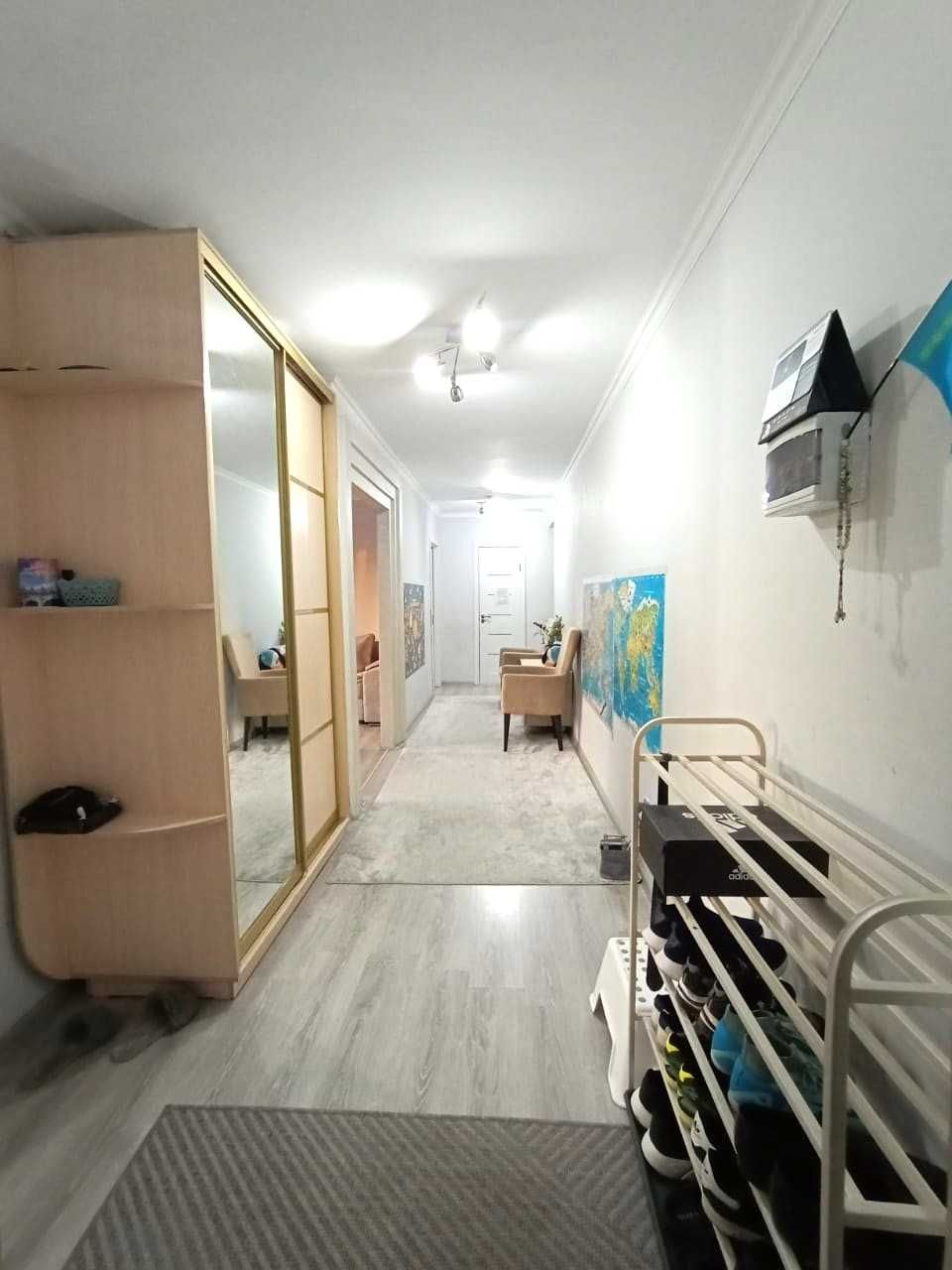 3-ком на Азербаева 80 кв.м 3 этаж Ипотека Все остается Кирпичный дом