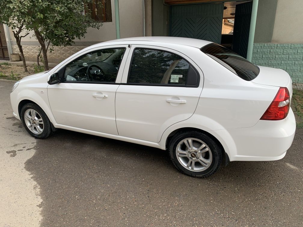 Продам Некся 3 автомат