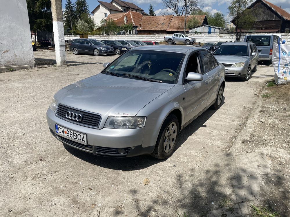 Audi A4 2.0 Benzina 2003 ALT