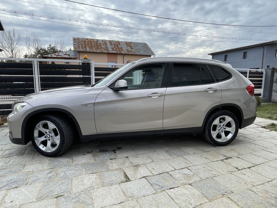 BMW X1  xdrive 218cp 4x4 25d