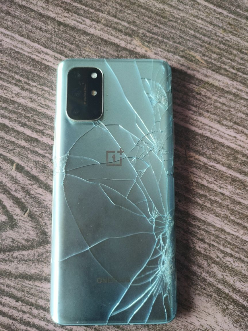 Oneplus 8t problema la placa de baza