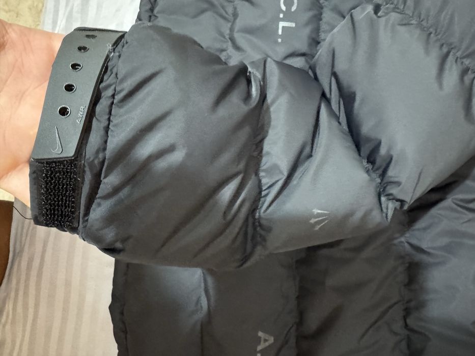 Geaca de iarna Nike Nocta