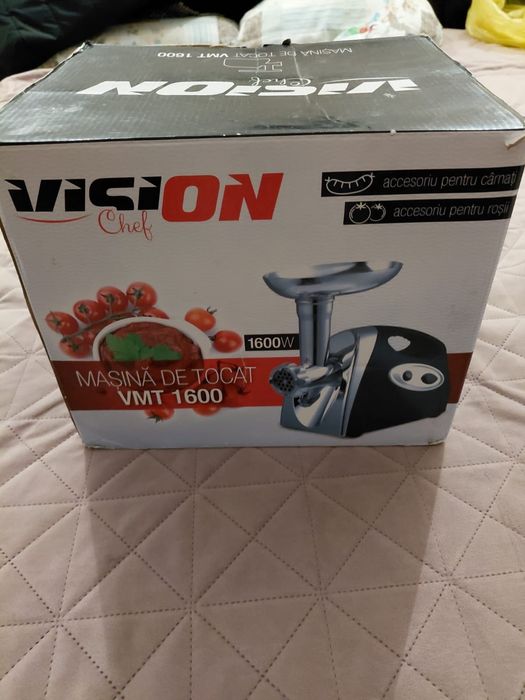 Masina de tocat Vision 1600W