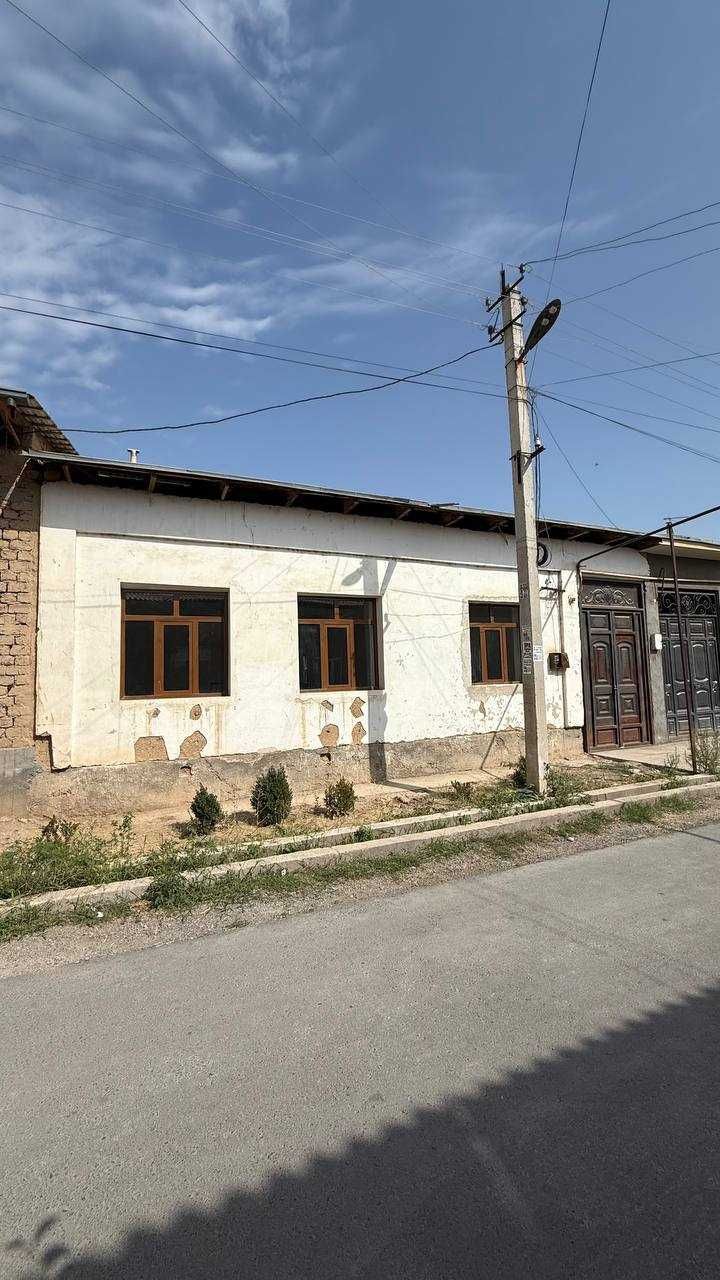 3 та хонадон срочно сотилади. Ук Кахрамон. Гишт Куприк. узимизани жой.