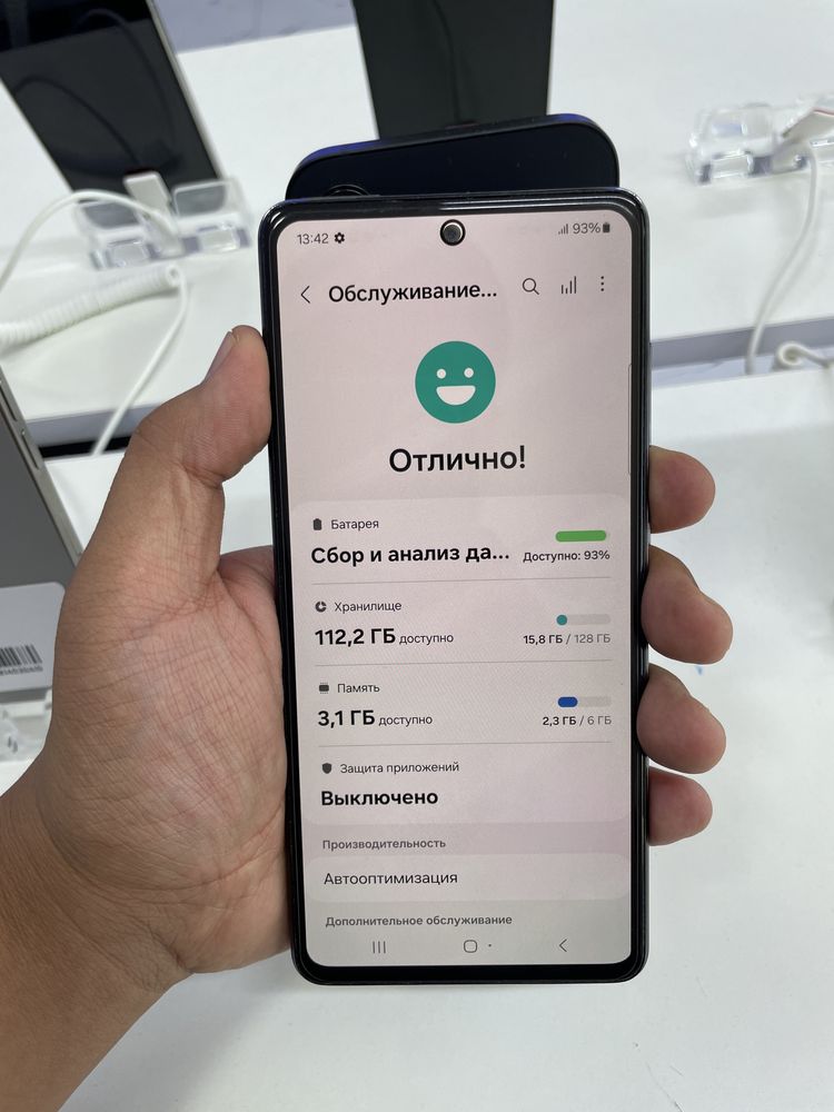 Samsung A72 6/128 в идеальном состоянии