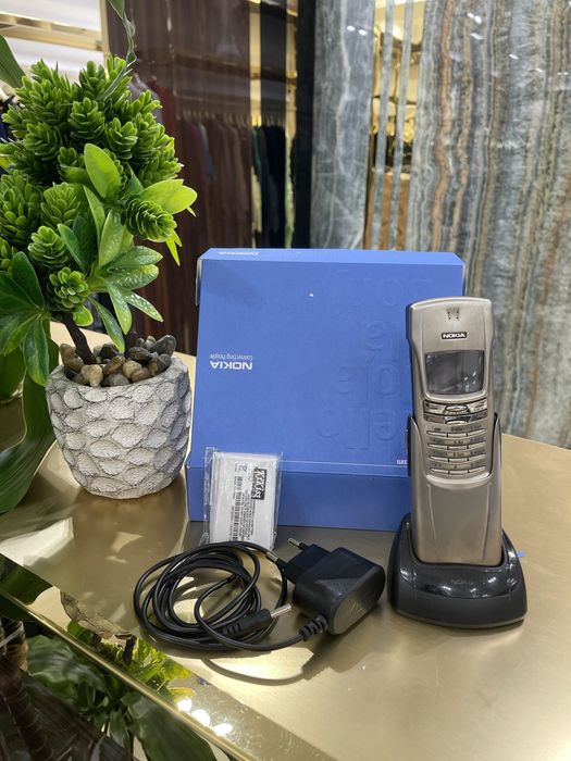 Nokia 8910i Раритет 2002 года