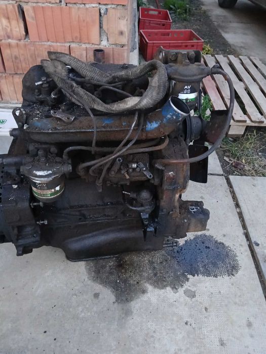 Vănd motor tractor u445