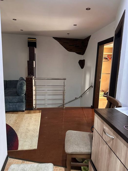 Маклерсиз квартира Сергели 7 ва 3 метро бекатлари ёнида