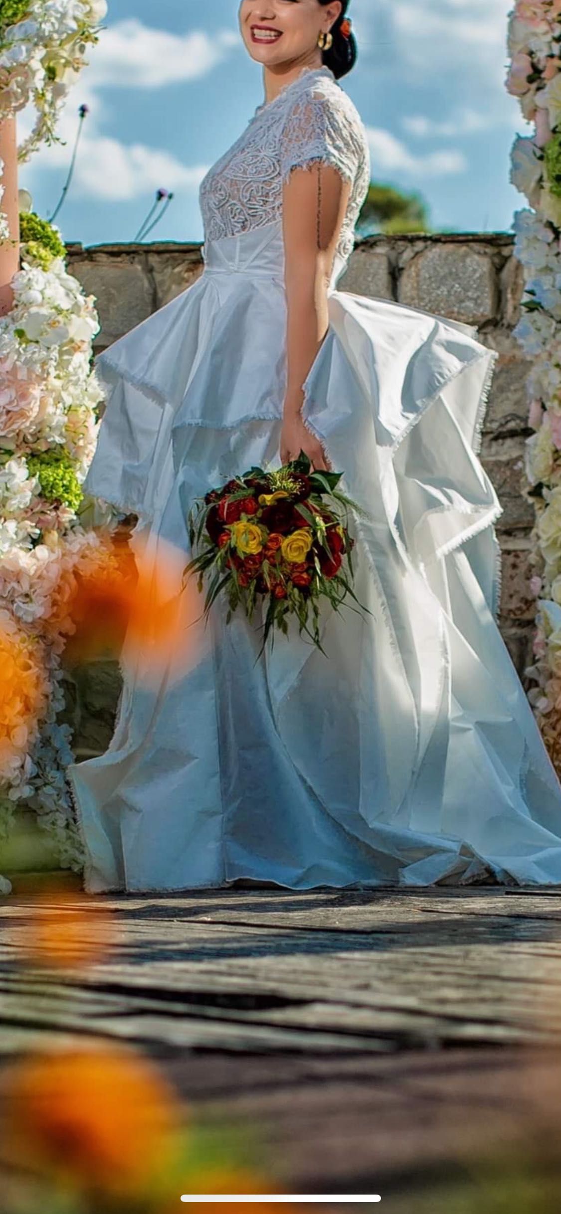 Дизайнерска сватбена рокля