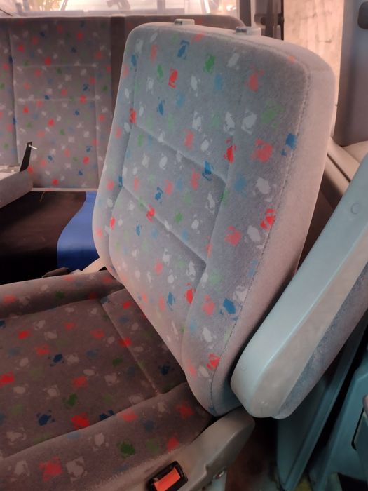 Dezmembrez Mercedes vito ,viano 638