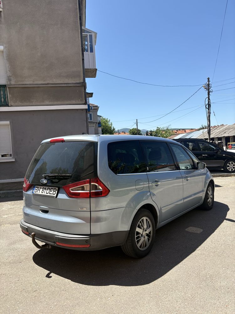 Ford Galaxy Ghia
