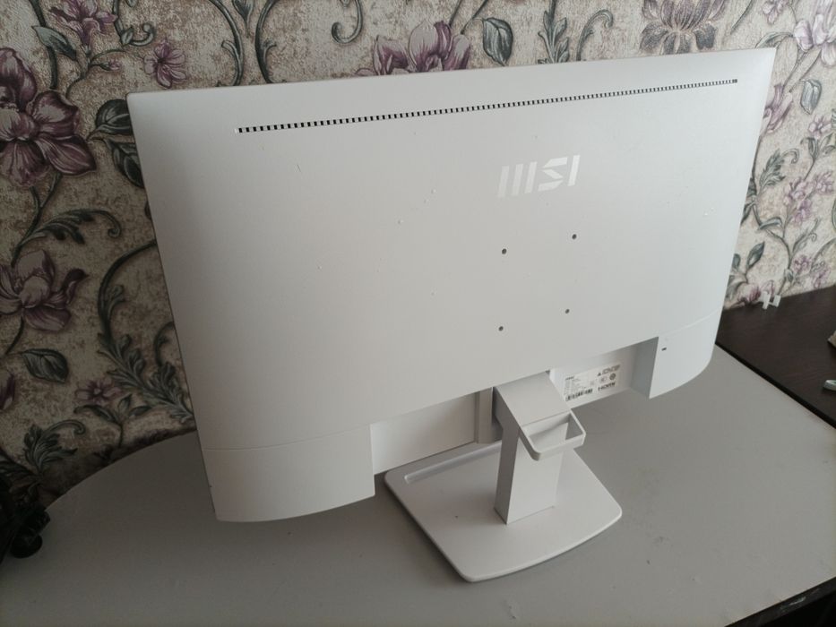 Белый MSI PRO MP273A | Разбит!