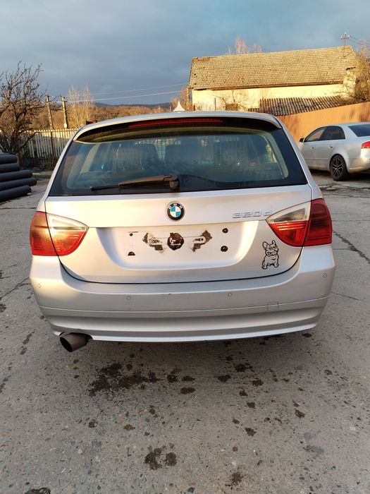 Dezmembrez BMW e91 n47d20a