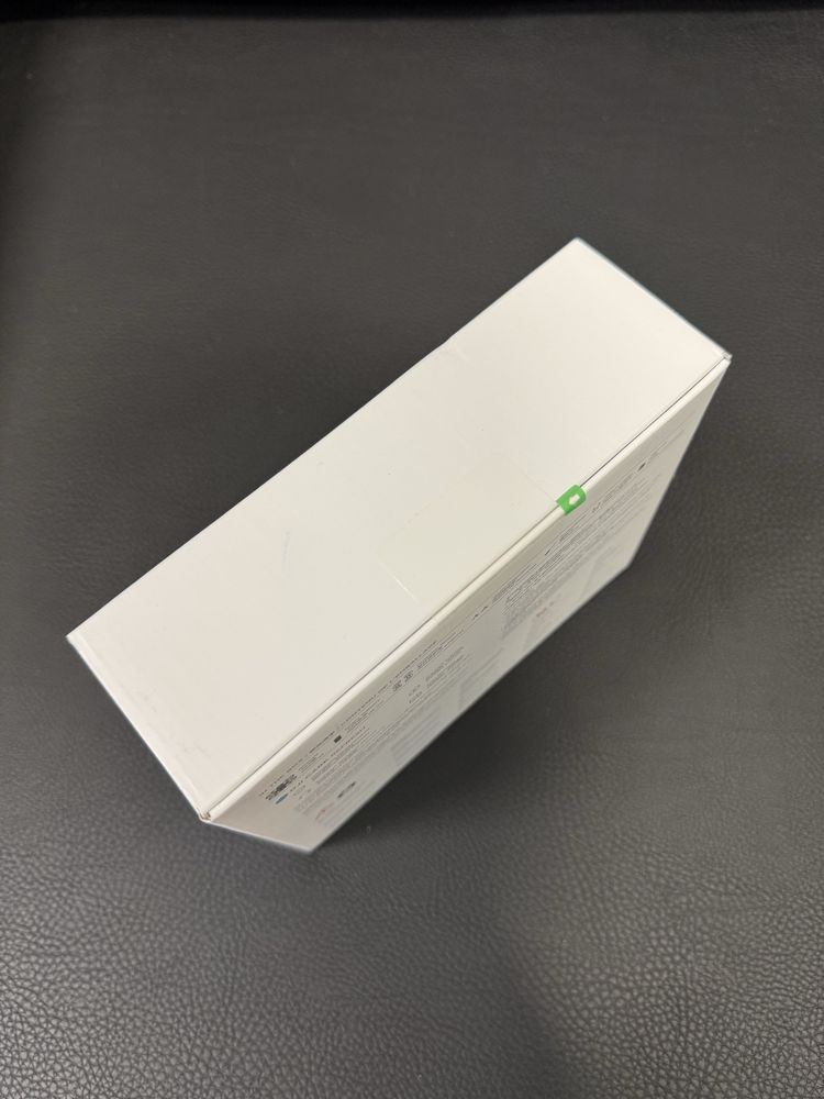 Продавам чисто нов дрон DJI NEO