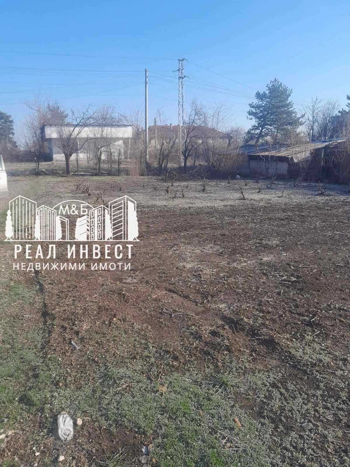 Продавам две къщи в гр. Меричлери община Димитровград