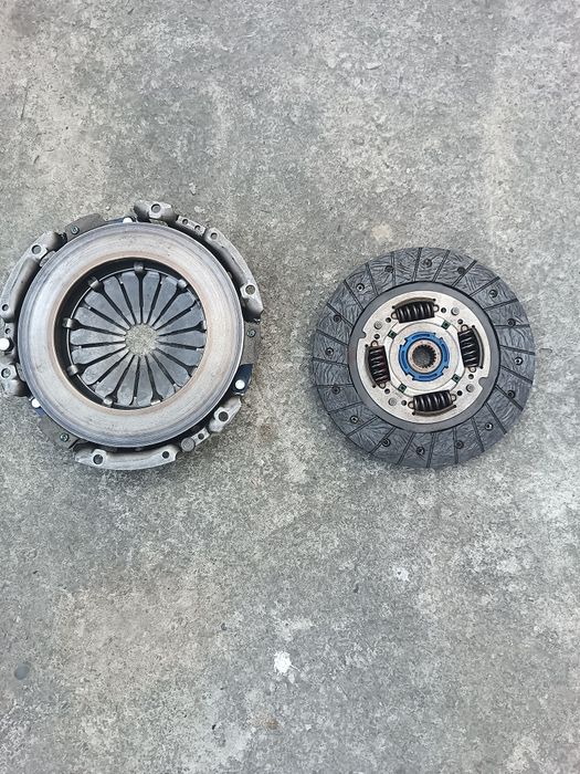 Авто запчасти б/у. Лада Веста.