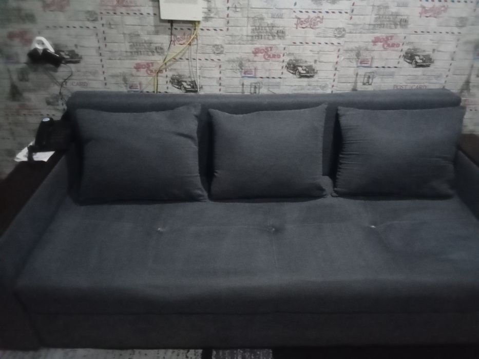 Продам диван книжка