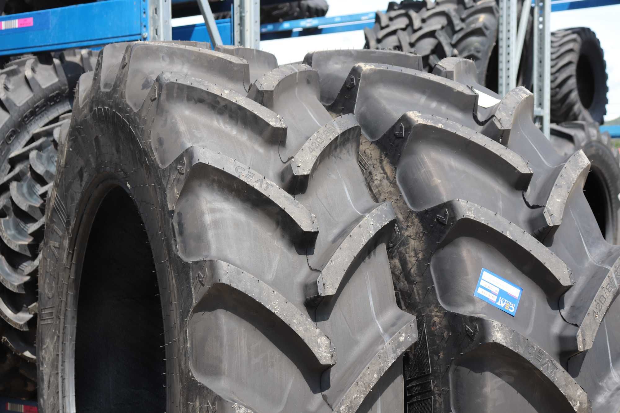 420/85R34 CEAT FARMAX Cauciucuri Radiale 145A8/142D TL (16.9-34)