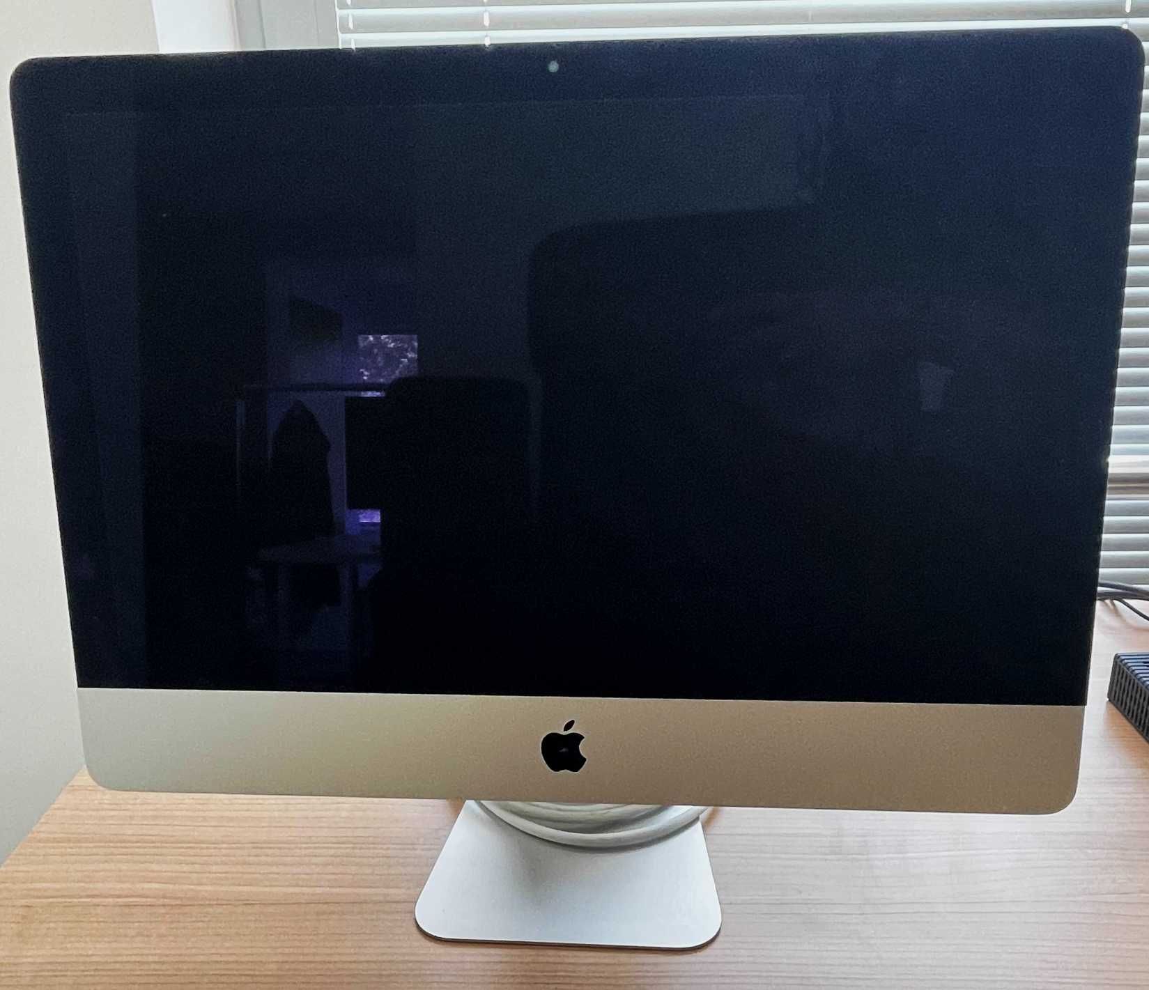 iMac (Retina 4K, 21.5-inch, Late 2015) Monterey Компютър Apple