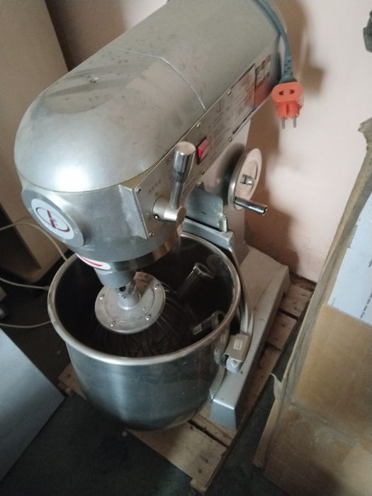 Миксер плонитарный