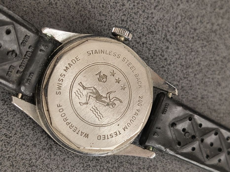 Flipper submarine watch