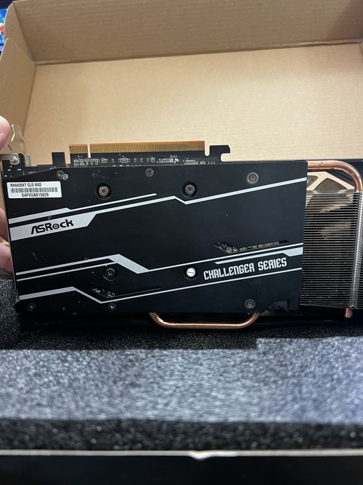 vand AMD RX 6650 XT 8GB