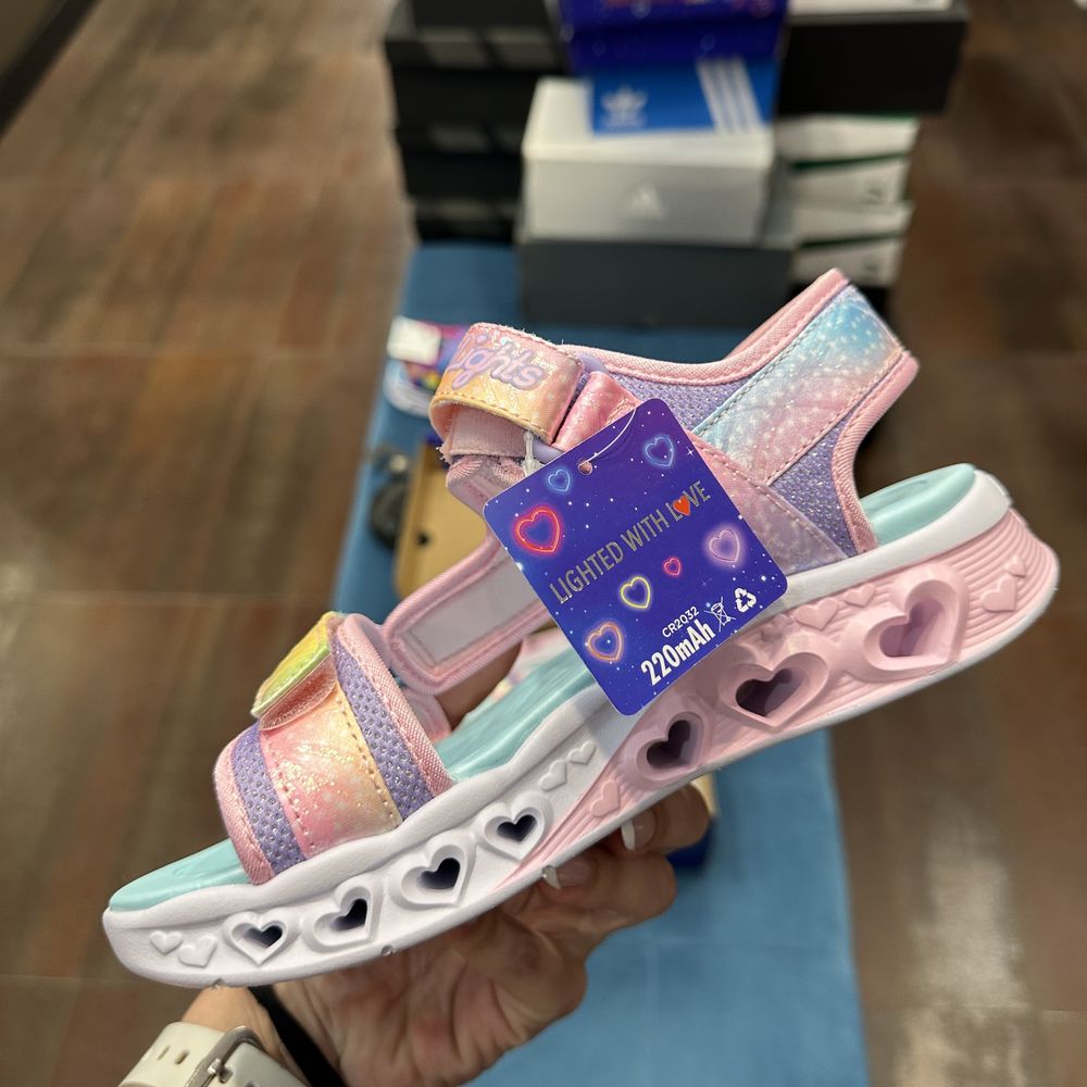 SU35 Skechers Heart Lights | Оригинални светещи сандали