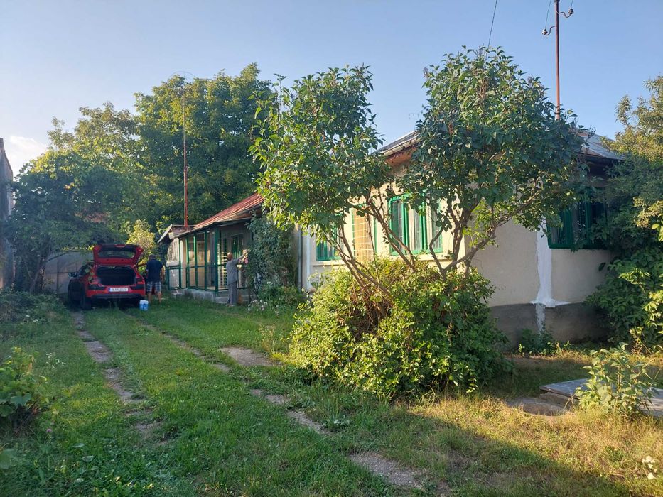 Urgent de vanzare, casa bunicilor!