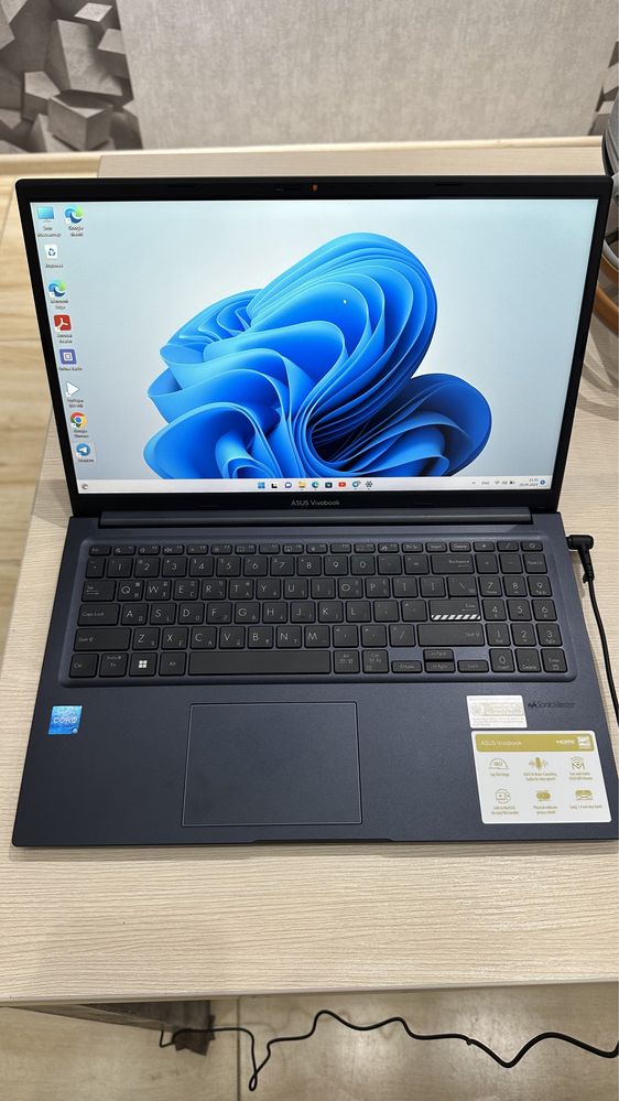 Asus noutbuk Vivobook i5 13 th