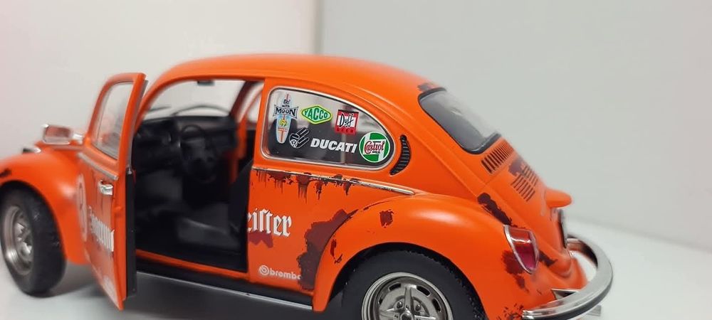 Machetă Volkswagen beetle 1303 JÄGERMEISTER 1/18 Solido