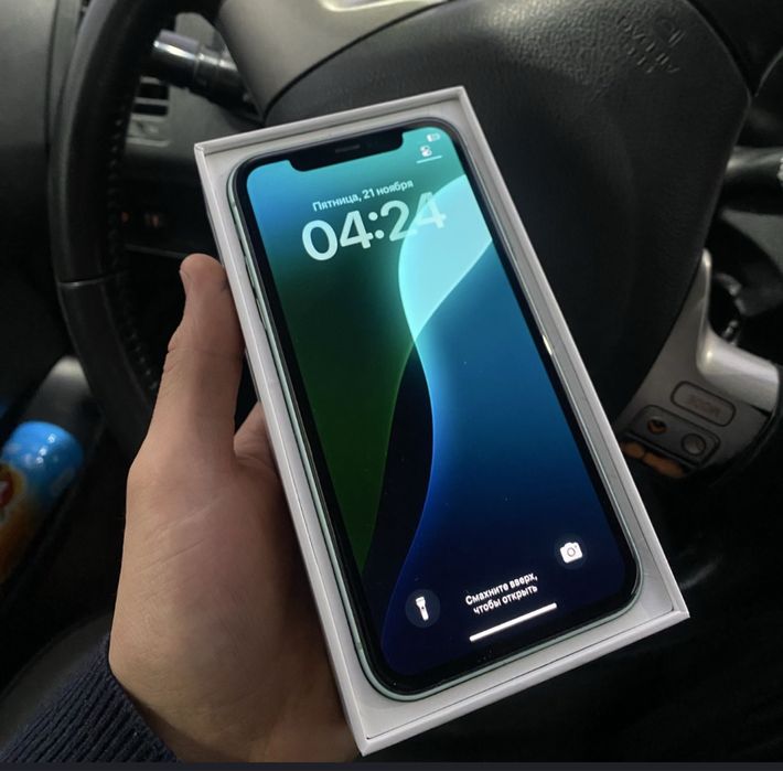 Продам телефон Айфон 11 128GB