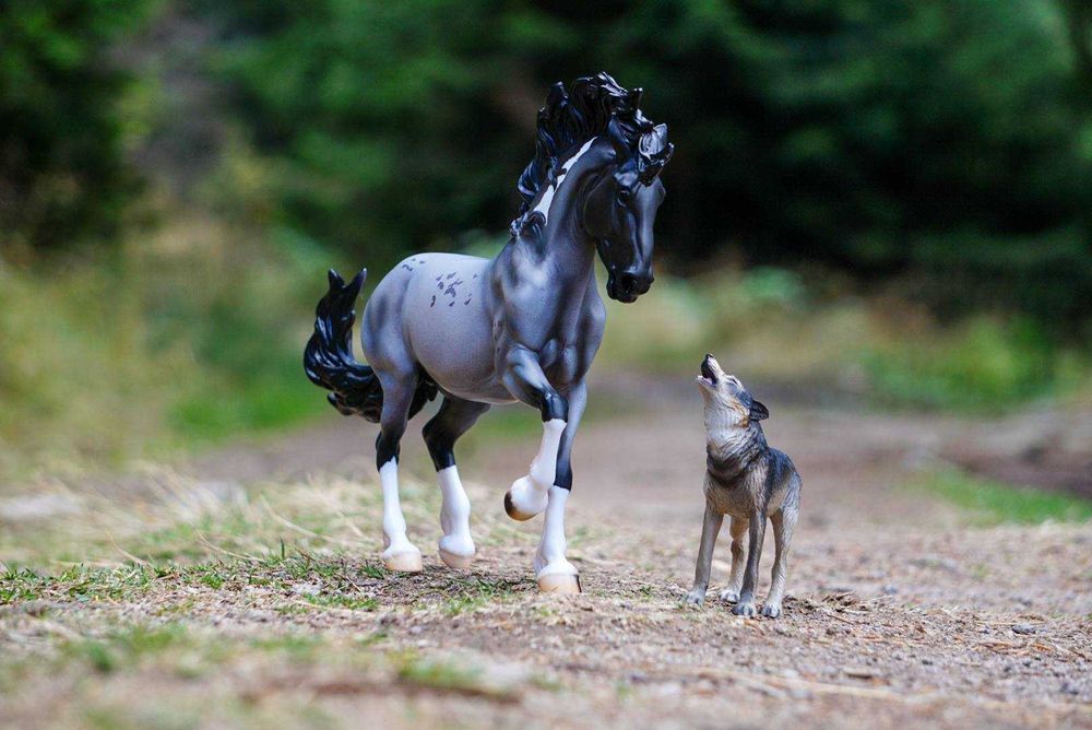 Колекционерски кон Breyer