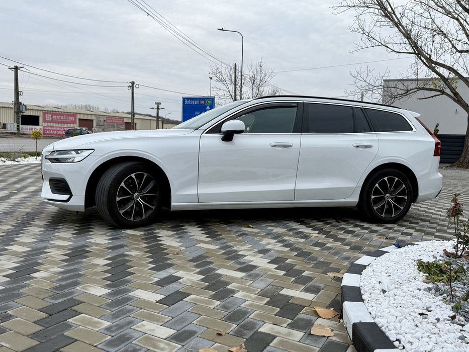 Volvo V60 Diesel Mild-Hybrid/2022/Variante cu autoplatforma/