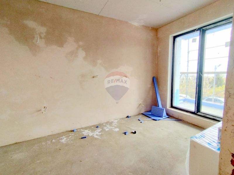 Продава се Тристаен апартамент в Варна, Виница - 119 кв.м за 1429 €/кв.м - Снимка #3