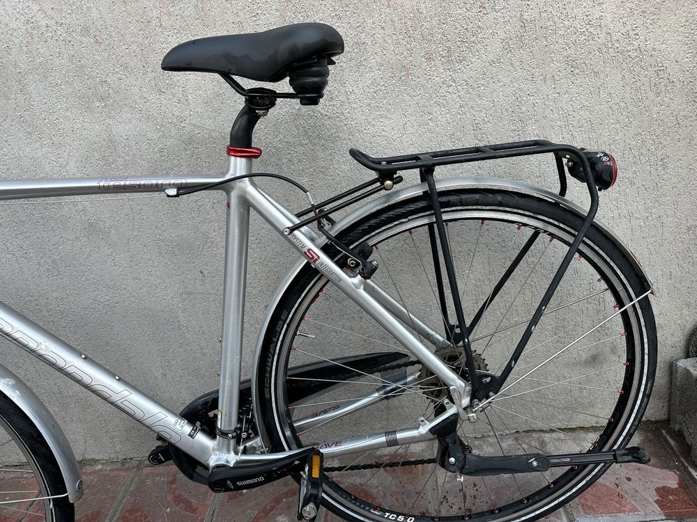 Cannondale Tesoro 28