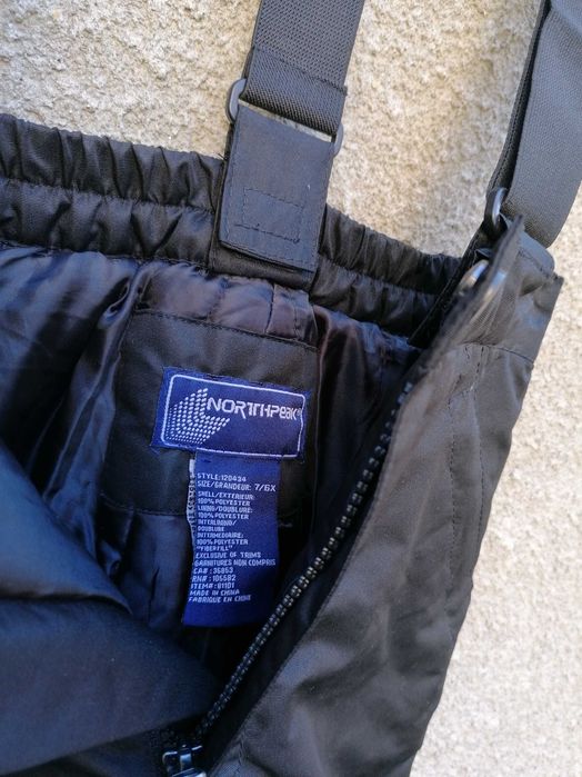 Продавам нови детски черни ски панталони за възраст 4, 6, 7, 8, 14-16