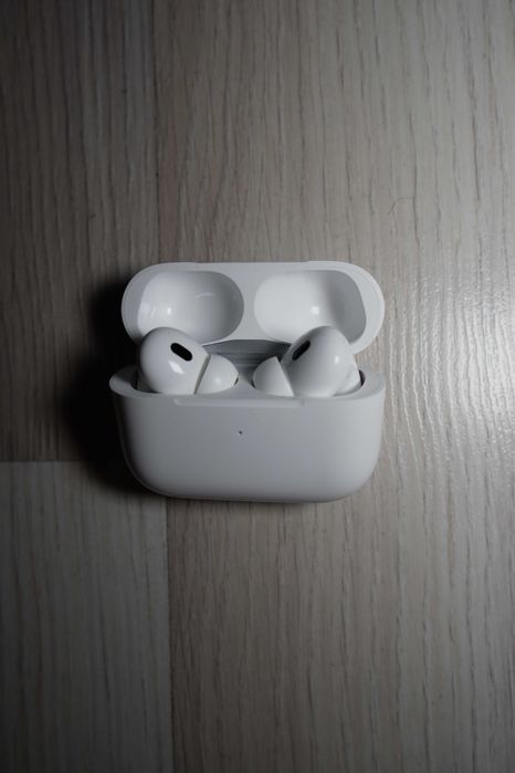 Casti Airpods pro 2 Gen 2 - Noi / Sigilate - Fara Factura