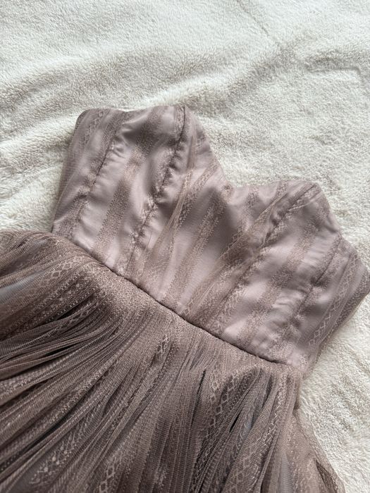 Платье дизайнеров Nikolay Nam & Elena Milberger